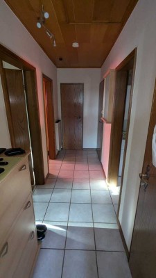Dachgeschoss-Wohnung in ruhiger Lage