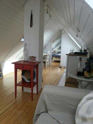 Charmante 2-Zimmer- Dachbodenwohnung in Bramfeld, Hamburg