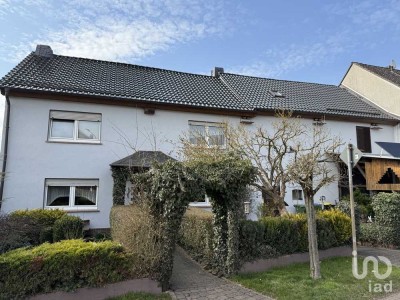 Großzügiges Wohnhaus mit Scheune, Hof und Gartengrundstück in Kirchhain-Emsdorf