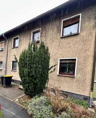 Sanierungsbedürftiges Reihenmittelhaus in Innenstadt von Kamen zu verkaufen