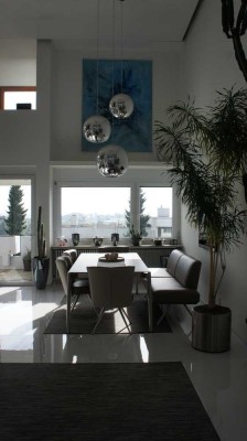 EXKLUSIVE Penthouse-Wohnung 200m² Panorama-Aussicht 4 Bäder Überdachte MEGA-Terrasse Balkon EBK