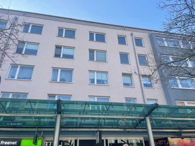 Bremerhaven-Zentrum // Zentral leben mit Komfort – 3-Zimmer-Wohnung mitten in der Fußgängerzone