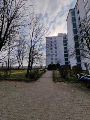 VHB - Großzügige (vermietete) Eigentumswohnung in Norderstedt mit opt. Tiefgaragenstellplatz