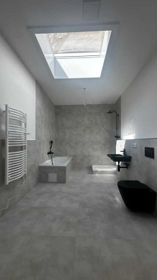 Kernsaniertes Maisonette-Juwel mit 3 Zimmern & privatem Eingang