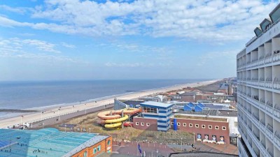 Seltene Gelegenheit: Eigentumswohnung mit direktem Meerblick in Westerland