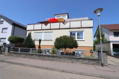 Eigentumswohnung 4+2 Zimmer mit Gartenanteil Eutingen