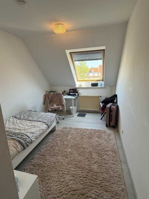 Vermietete 1-Zimmer Wohnung inklusive Tiefgaragenstellplatz - zentral gelegen!