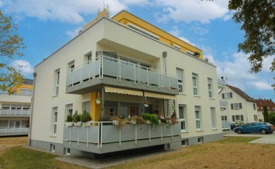 Moderne 4-Zimmer Wohnung mit großzügiger Dachterrasse!