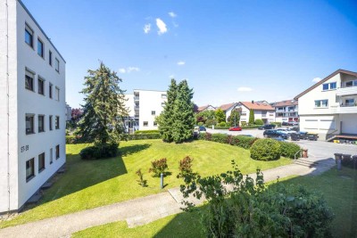 Familienfreundliche, helle 4,5-Zimmer-Wohnung mit Balkon und EBK in Neuhausen auf den Fildern