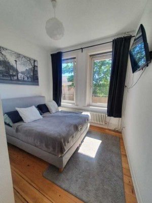 Stilvolle, neuwertige 2-Zimmer-EG-Wohnung mit gehobener Innenausstattung in Kiel