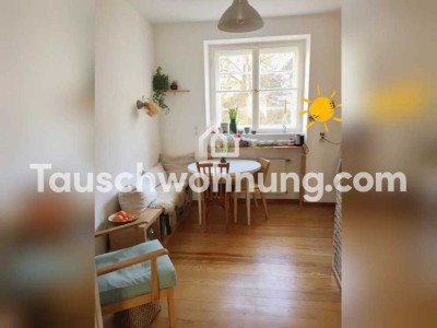 Tauschwohnung: Gut geschnittene Altbau Wohnung mit Innenhof