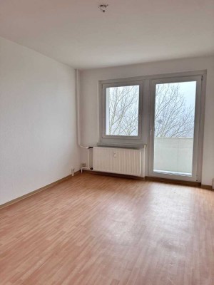 // tolle 3 Zimmer Wohnung mit Balkon und Badewanne // Kautionsfrei !!