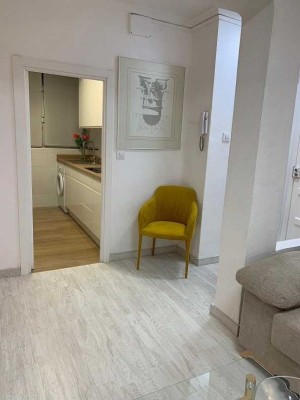 Helle 2-Zimmer Wohnung in Mannheim-Neckarstadt-West