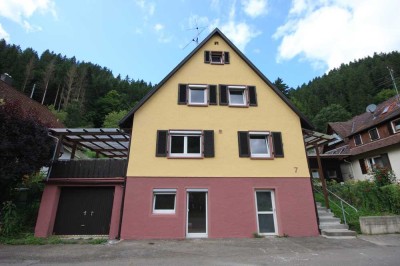 ** Einfamilienhaus in idyllischer Lage **