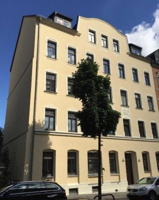 Sehr schöne, gepflegte, 2 Zimmerwohnung, Hochparterre mit Balkon in Bestlage