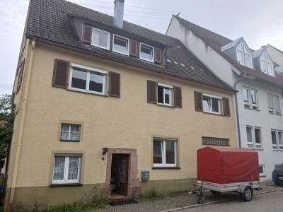 1000 € - 190 m² - 7.0 Zi.