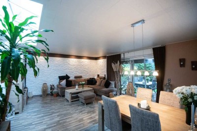 GE-Erle: Schicke Eigentumswohnung im Haus-im-Haus-Charakter, mit Terrasse & süßem Mini-Garten!