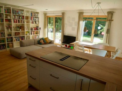 Geschmackvolle Wohnung mit fünf Zimmern in Herrsching am Ammersee