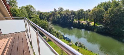 Bestlage an Uferpromenade: 3-Zimmer-DG-Wohnung mit Balkon in Trostberg