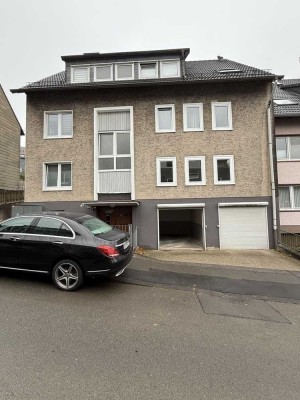 Renovierte 2 Zimmer Wohnung KDB