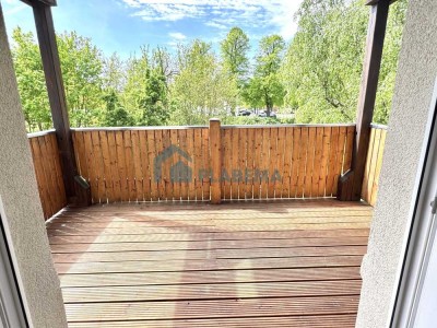 4-Zimmer-Wohnung mit neuer Einbauküche, Dielenfußboden, Tageslichtbad & Balkon
