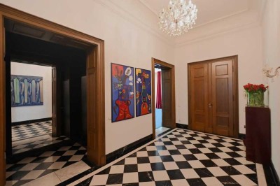 Thronfolger gesucht! Schlösschen-Whg. mit Ruhrblick, zauberhaftem Appartement & Garage in Werden