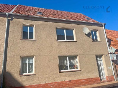 *Stadthaus* mit 2 Wohneinheiten, Ausbaureserve und Garten im Zentrum von Warin