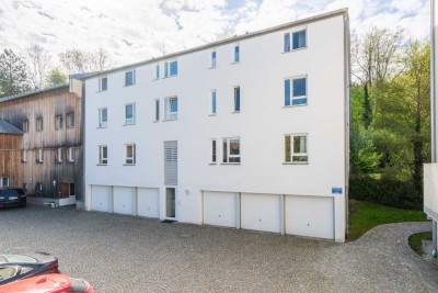 Wohnen in der Innstadt mit tollem Blick ins Grüne 
3-Zimmer-Wohnung mit Balkonen!