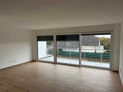 Maisonettewohnung in TOP-Lage, exklusivem Fernblick, neuer Küche, Lampen und Badezimmereinrichtung