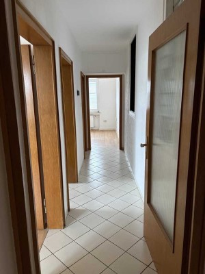 Modernisierte 2-Zimmer-Wohnung mit kleiner Terrasse in Dortmund-Wichlinghofen