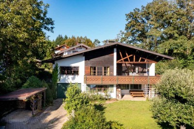 Top gepflegtes Landhaus mit stilvollem Ambiente und wunderbarem Bergblick