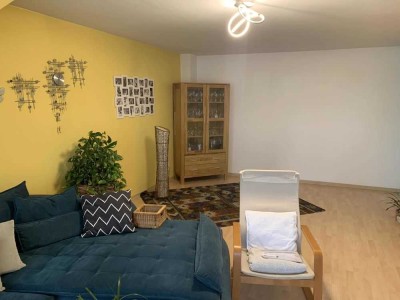 Helle 3-Zimmer Dachgeschosswohnung in Bensheim mit Balkon