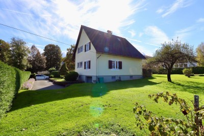 Charmantes Wohnhaus mit viel Platz und einen schönem großen Garten!