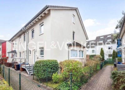 Attraktives, lichtdurchflutetes 5-Zimmer-Haus mit schönem Garten in ruhiger Lage von Mühlheim-Läm...