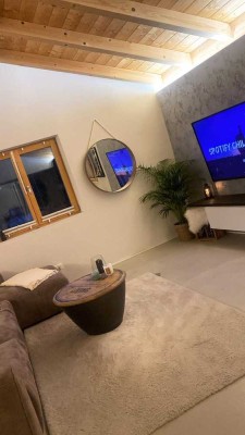 Offene hochwertige Studiowohnung 2,5-Zimmer mit Balkon in Hausham