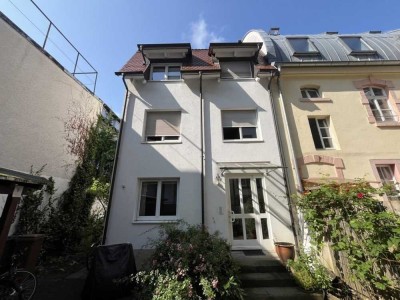 Gemütliche und ruhig gelegene 2 Zi. Wohnung mit Terrasse und Gartenbereich in FR-Stühlinger !