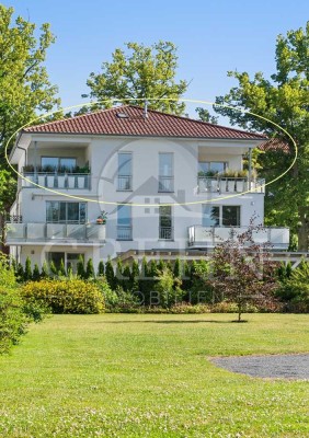 Mit Fahrstuhl in die eigene Whg.! Blick ins Grüne, 2 Terrassen, 2Schlafzi., 2Wohnzi., Kamin, Carport