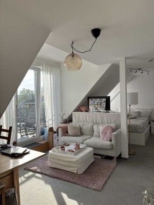 Gemütliche 1-Zimmer-Wohnung mit großem Balkon und toller Lage