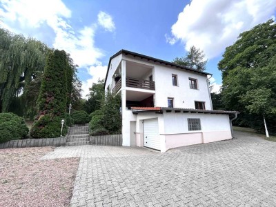 Gated Area mit Poolanlage- Schönes Einfamilienhaus mit Weitblick