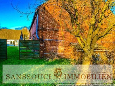 Der perfekte Ort für Ihre Ideen: Bauernhaus mit Scheune und Stall!