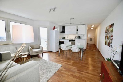 Ab 1.7 *Möblierte Wohnung mit Süd-Balkon und Weitblick, ruhig in Parkstadt Bogenhausen gelegen.