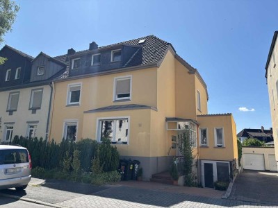 Wohnen unterm Dach - gemütliche Dachgeschosswohnung in ruhiger Lage