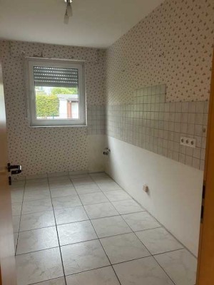 3-Zimmer Erdgeschosswohnung mit Balkon in Solingen-Wald