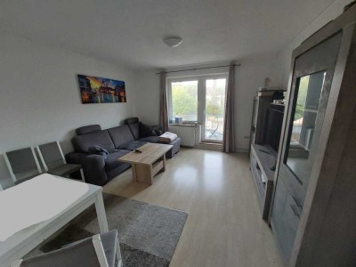 Schön geschnittene 3-Zimmer-Wohnung mit Balkon und Einbauküche in Hamburg Harburg