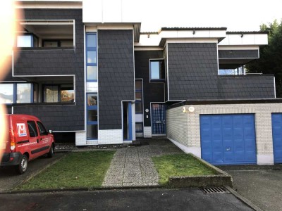 Schöne 3,5 Zimmer Wohnung mit Balkon