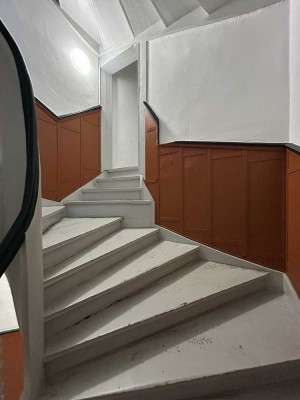 AB SOFORT: HELLe & ZENTRALe & SCHICKe Stadtwohnung_SÜD-Balkon_Tageslichtbad_Gäste-WC_Pkw-Stellplatz