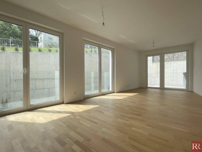 Moderne 3-Zimmer-Wohnung mit großem Garten