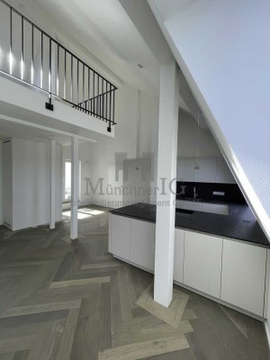 MÜNCHNER IG: Modernes Wohngefühl mit Loft-Charakter – Luxus-Galeriewohnung mit Stil!