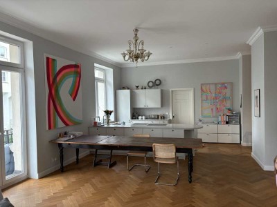 Stilvoll renovierte Altbauwohnung Bestlage Nordend