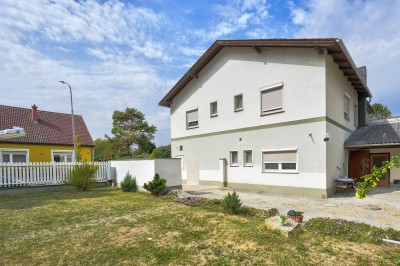 ** Geräumiges Einfamilienhaus in Landegg **